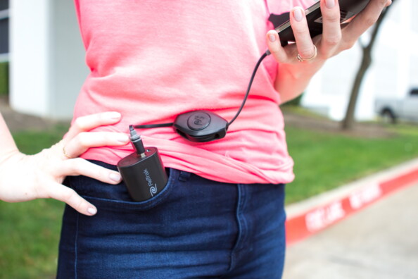 Chargeur USB allume-cigare et batterie externe 2200 mAh avec câble rétractable