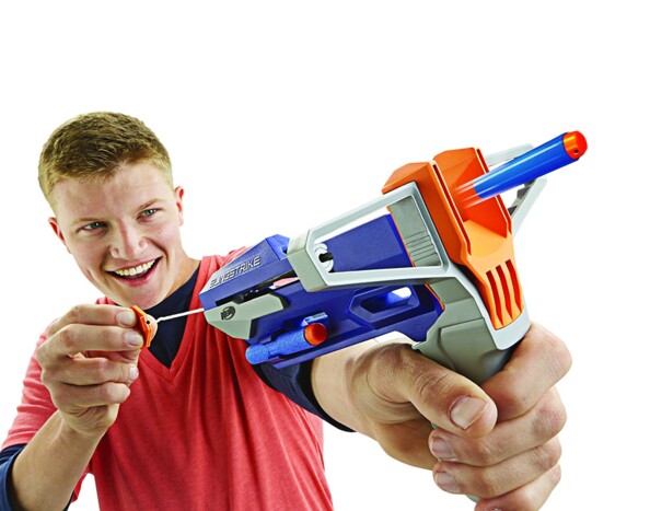 pistolet fronde nerf slingstrike avec tir par elastique longue portée