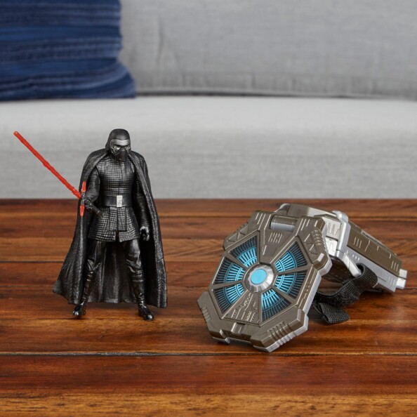 Figurine et bracelet Force Link Kylo Ren Hasbro