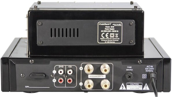 Interface de l'amplificateur stéréo à tubes avec ampli à tubes