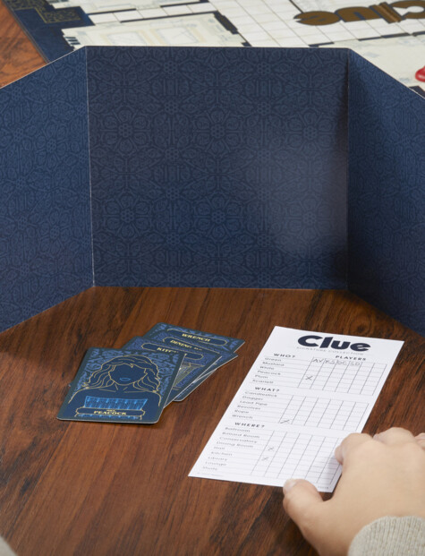 Investigations en toute discrétion dans une partie de Cluedo