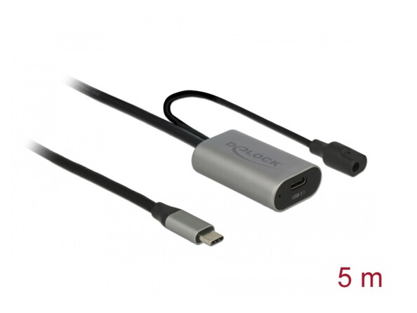 Zoom sur le connecteur mâle USB-C SuperSpeed, la fiche DC jack pour alimentation externe en option et sur le connecteur USB-C femelle SuperSpeed du cordon de rallonge USB 5 m Delock coloris noir et gris