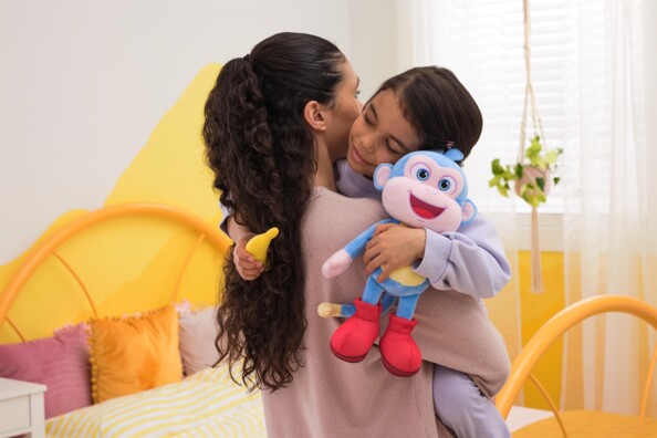 Peluche interactive Babouche Dora l'Exploratrice 33 cm