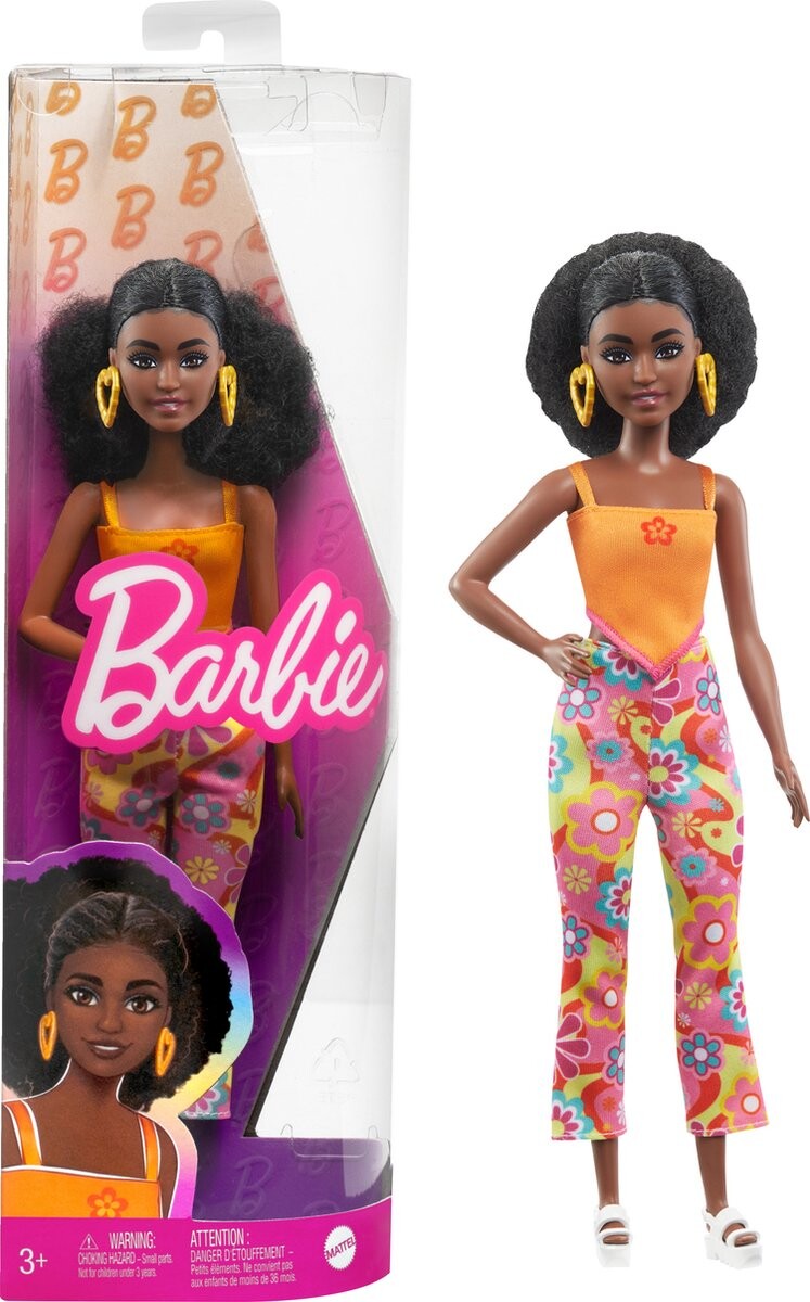 Barbie Fashionistas cheveux noirs boucles et vetements colores